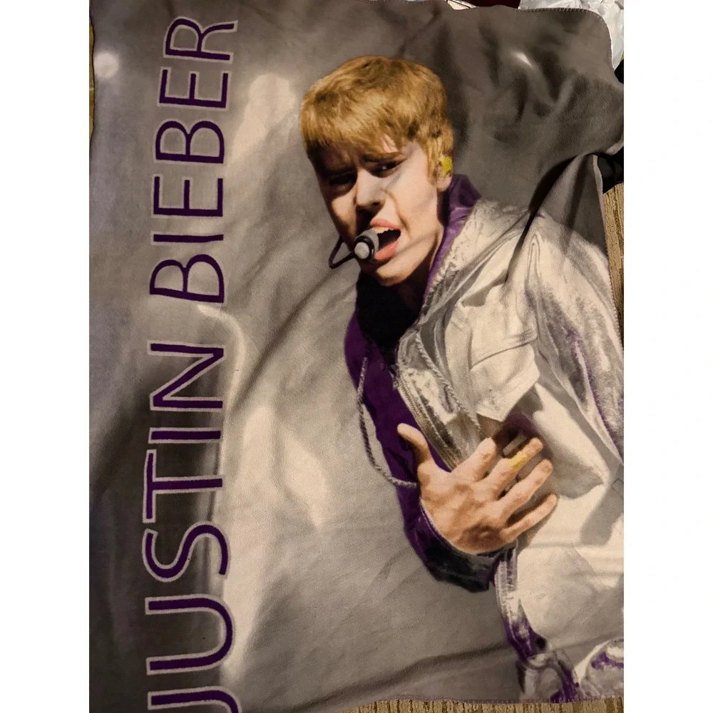 Justin Bieber Fleece Throw Blanket Purple Grey Music Fan Memorabilia Collectible